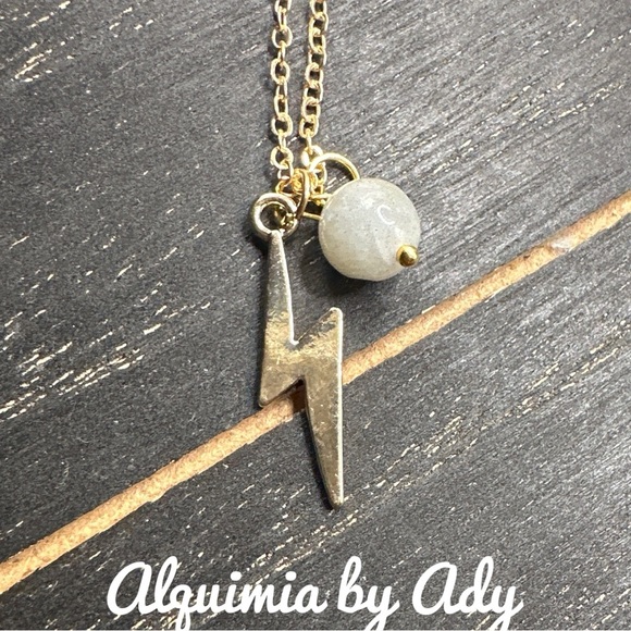 Alquimia Gold Lightning Bolt Necklace labradorite - Picture 2 of 2
